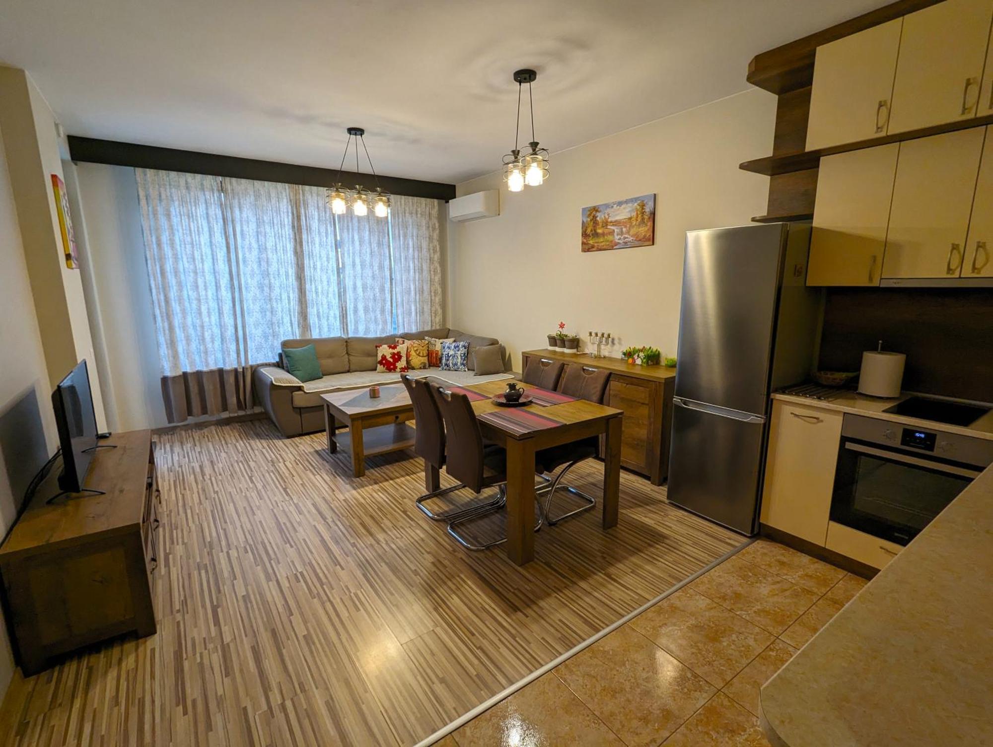 Business And Leisure Apartments In Mladost 2 With Free Garage Szófia Kültér fotó